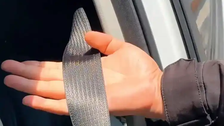 Do you know the secret behind your car’s seat belt?